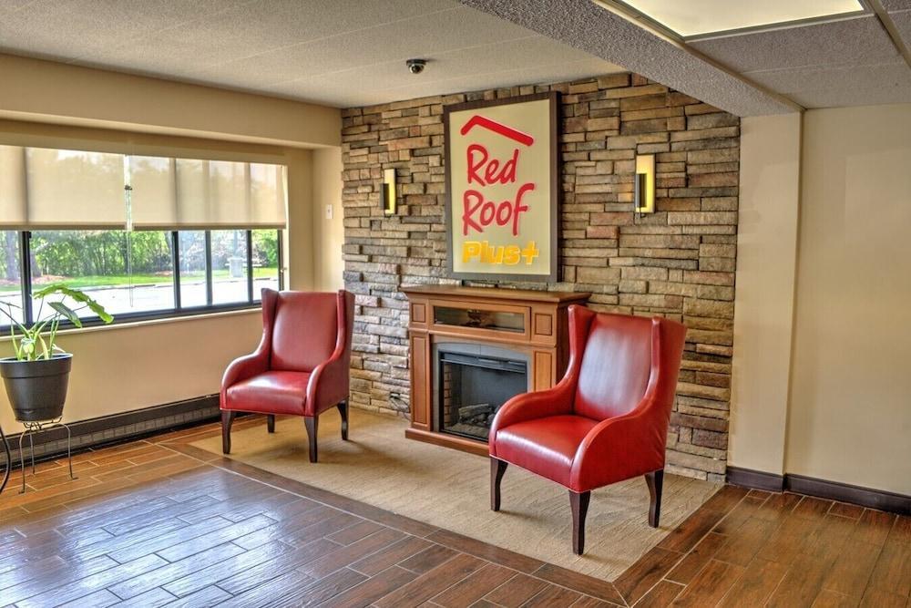 Super 8 By Wyndham Deerfield - Northbrook Hotel Luaran gambar