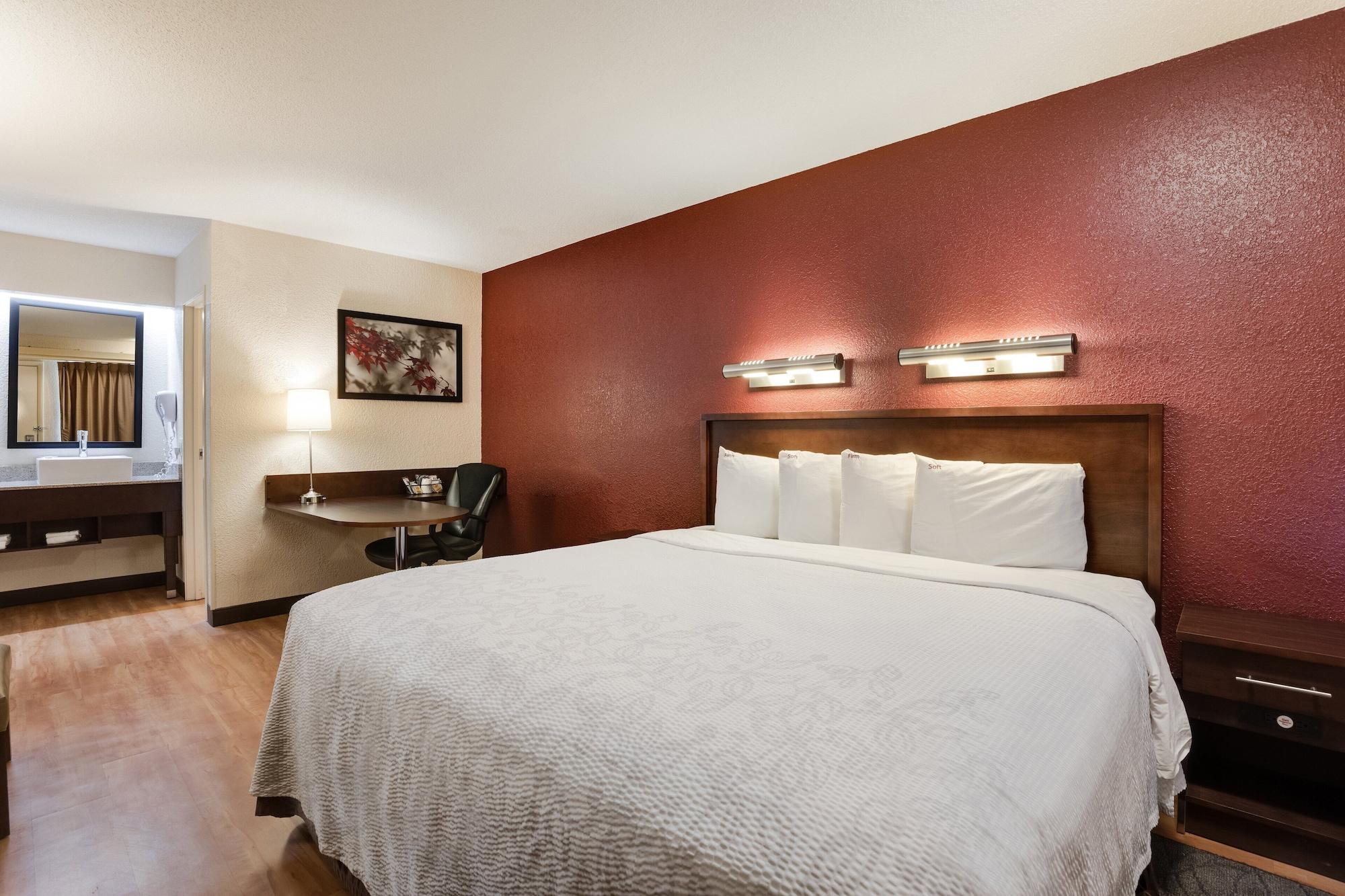 Super 8 By Wyndham Deerfield - Northbrook Hotel Luaran gambar