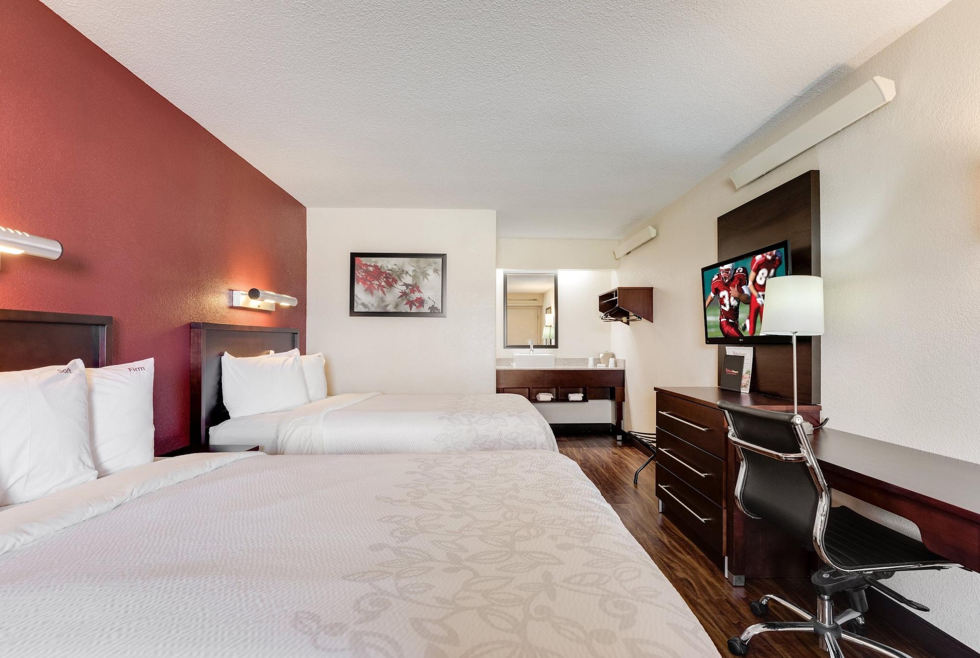Super 8 By Wyndham Deerfield - Northbrook Hotel Luaran gambar